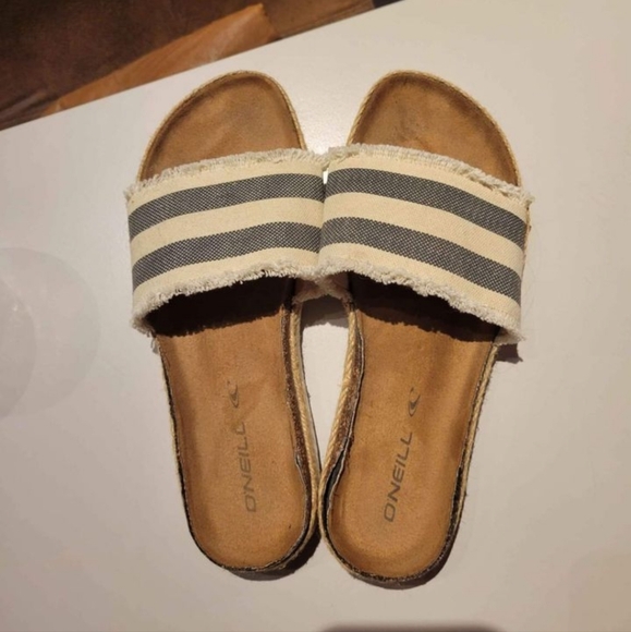 O'Neill slide sandals - Picture 1 of 2